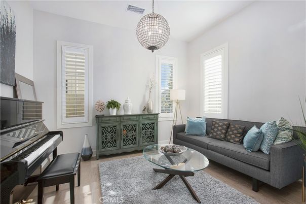 Interior, Living room, Pendant Lights, Piano, Wood Texture Flooring