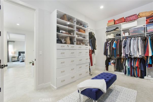 Bedroom, Interior, Recessed Lighting, Walk-in Closets