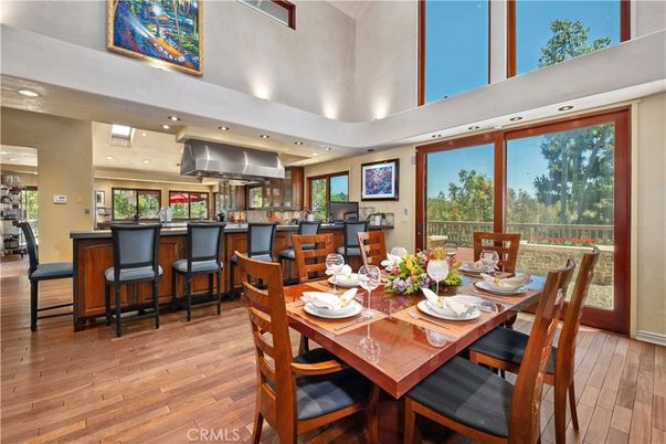 Dining room, Interior, Kitchen, Recessed Lighting, Wood Texture Flooring