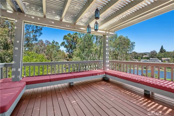 Exterior, Wood Texture Flooring