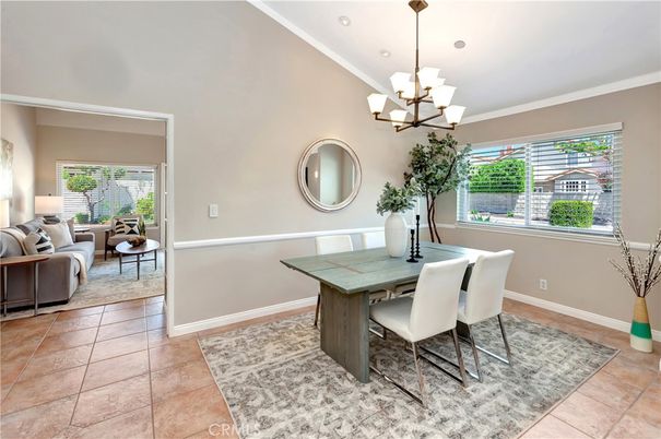 Chandelier, Dining room, Interior, Recessed Lighting