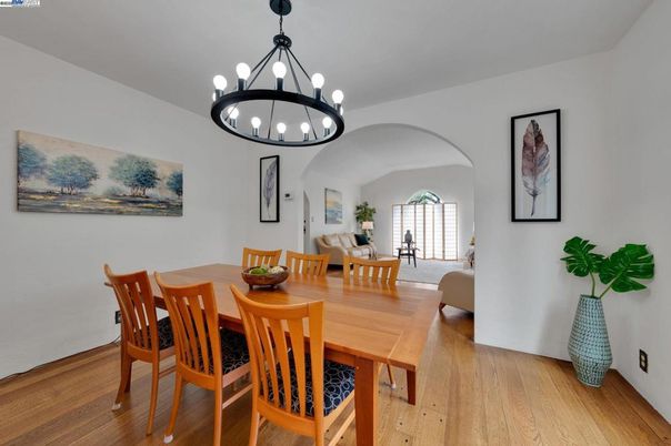 Chandelier, Dining room, Interior, Pendant Lights, Wood Texture Flooring