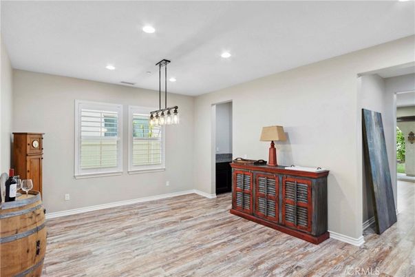Interior, Pendant Lights, Recessed Lighting, Wood Texture Flooring