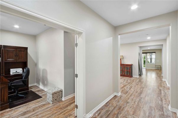 Home Office, Interior, Recessed Lighting, Wood Texture Flooring