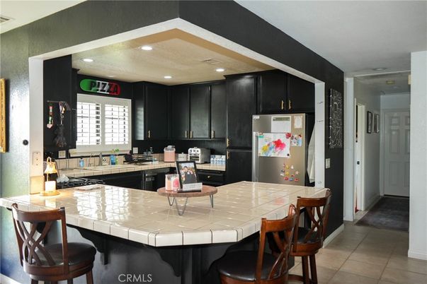 Interior, Kitchen, Recessed Lighting, Tile Countertops