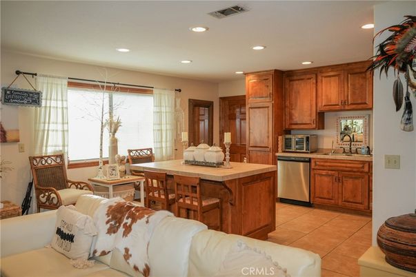 Dining room, Interior, Kitchen, Recessed Lighting, Stainless Steel Appliances