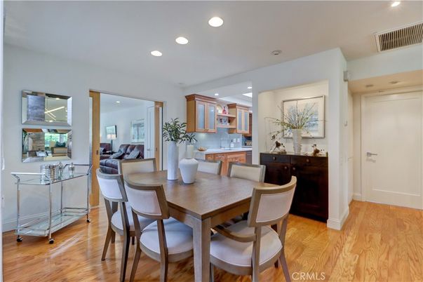 Dining room, Interior, Living room, Recessed Lighting, Wood Texture Flooring
