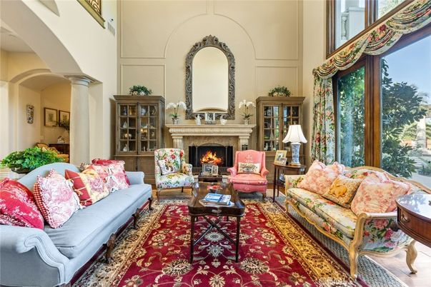 Fireplace, Interior, Living room