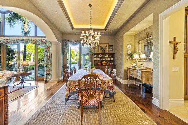 Chandelier, Dining room, Interior, Wood Texture Flooring