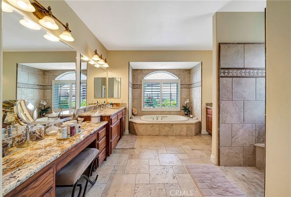 Bathroom, Dual Sink Vanities, Interior