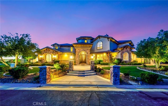 Backyard, Exterior, Facade, Mediterranean