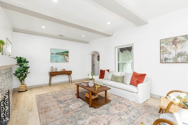 Interior, Living room, Recessed Lighting, Wooden Beams, Wood Texture Flooring