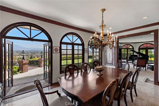 Chandelier, Dining room, Interior, Piano, Recessed Lighting