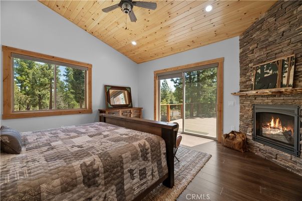 Bedroom, Fireplace, Interior, Recessed Lighting, Wooden Ceilings, Wood Texture Flooring
