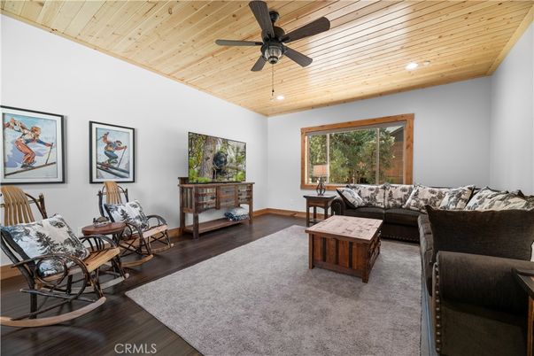 Interior, Living room, Recessed Lighting, Wooden Ceilings, Wood Texture Flooring