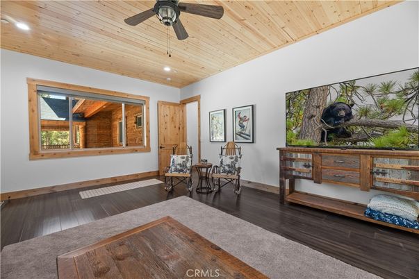 Interior, Recessed Lighting, Wooden Ceilings, Wood Texture Flooring