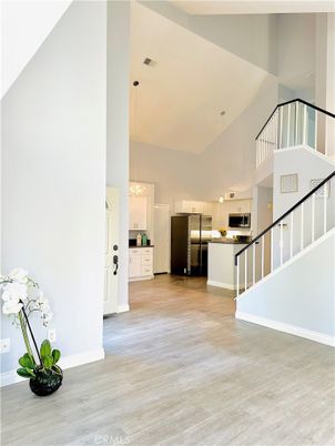 Interior, Kitchen, Pendant Lights, Wood Texture Flooring