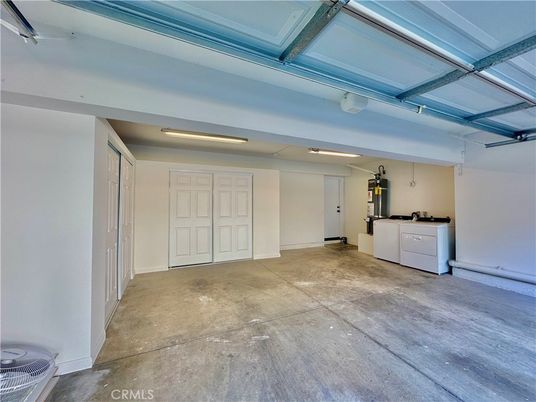 Garage, Interior, Washer