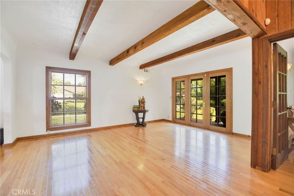 Empty room, Interior, Wooden Beams, Wood Texture Flooring