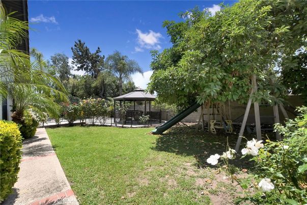 Backyard, Exterior, Playground