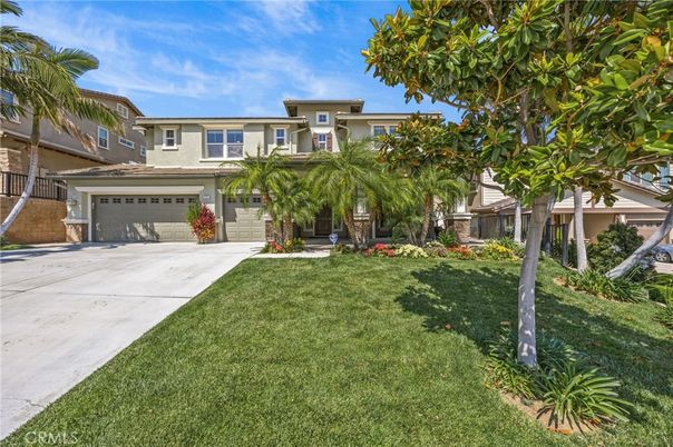 Attached, Backyard, Exterior, Facade, Mediterranean