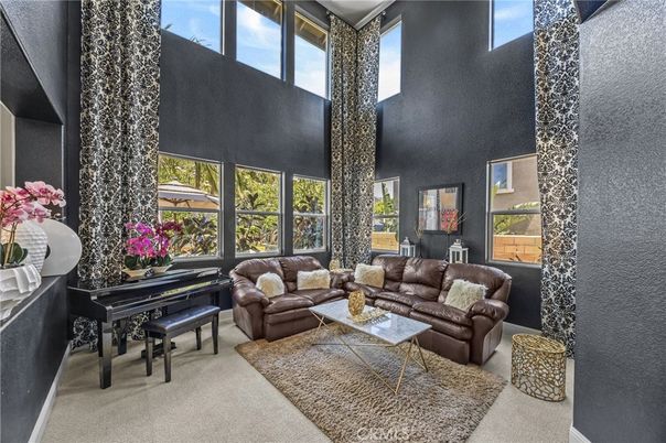 Interior, Living room, Piano