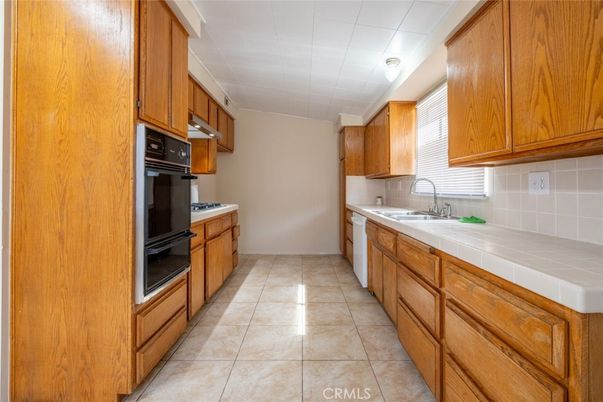Interior, Kitchen, Tile Countertops