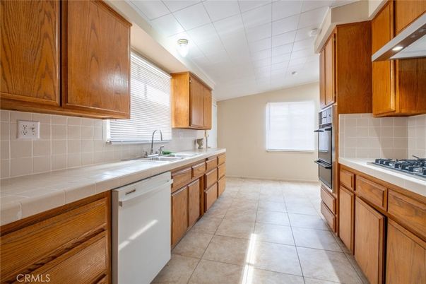 Interior, Kitchen, Tile Countertops