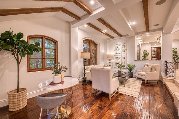 Dining room, Interior, Living room, Recessed Lighting, Wooden Beams, Wood Texture Flooring