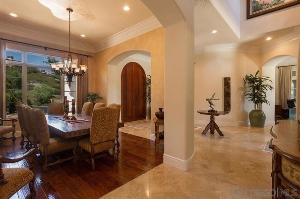 Chandelier, Dining room, Interior, Recessed Lighting, Wood Texture Flooring