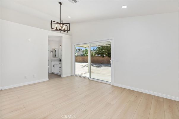 Bathroom, Empty room, Interior, Pendant Lights, Recessed Lighting, Wood Texture Flooring