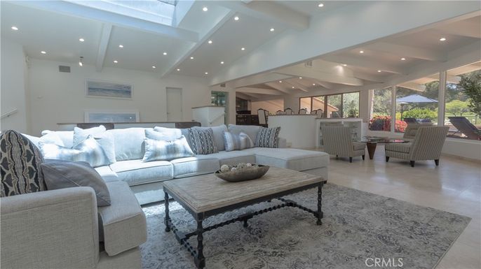 Dining room, Interior, Living room, Recessed Lighting