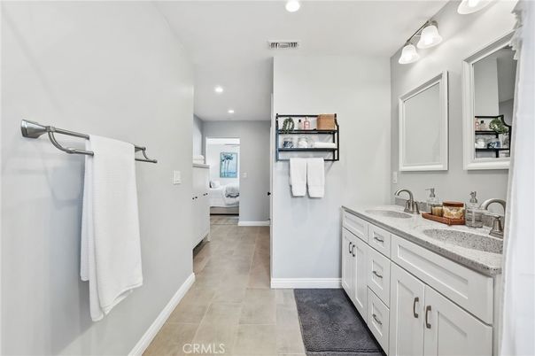 Bathroom, Bedroom, Dual Sink Vanities, Interior, Recessed Lighting