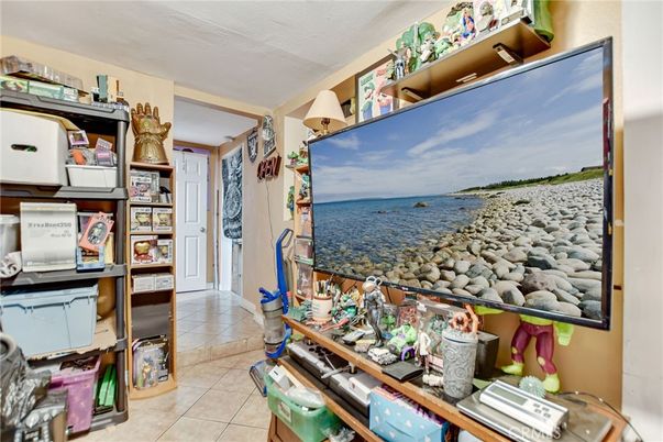 Interior, Water
