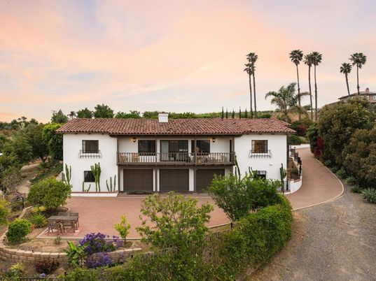 Backyard, Exterior, Facade, Spanish Mediterranean