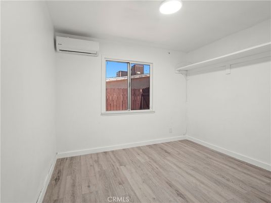 Empty room, Interior, Walk-in Closets, Wood Texture Flooring