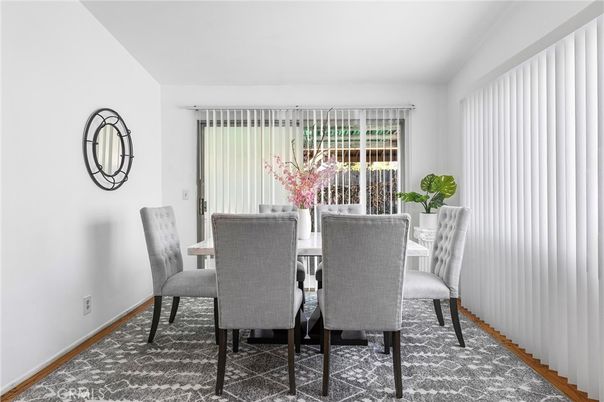 Dining room, Interior