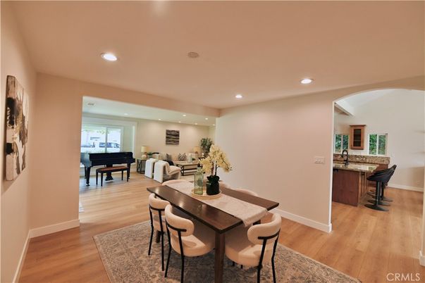 Dining room, Interior, Living room, Piano, Recessed Lighting, Wood Texture Flooring