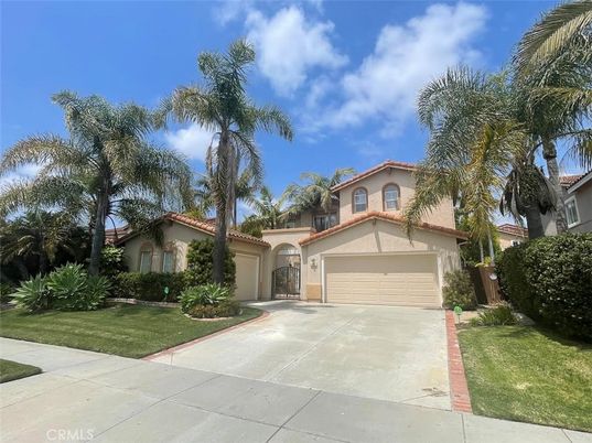 Attached, Backyard, Exterior, Facade, Mediterranean