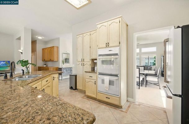 Dining room, Interior, Kitchen