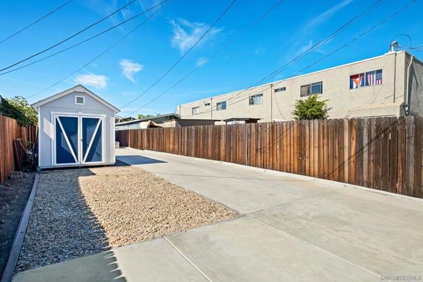 Backyard, Exterior