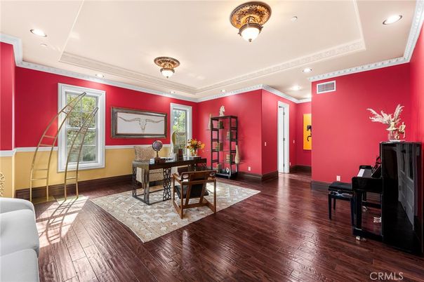 Home Office, Interior, Recessed Lighting, Wood Texture Flooring
