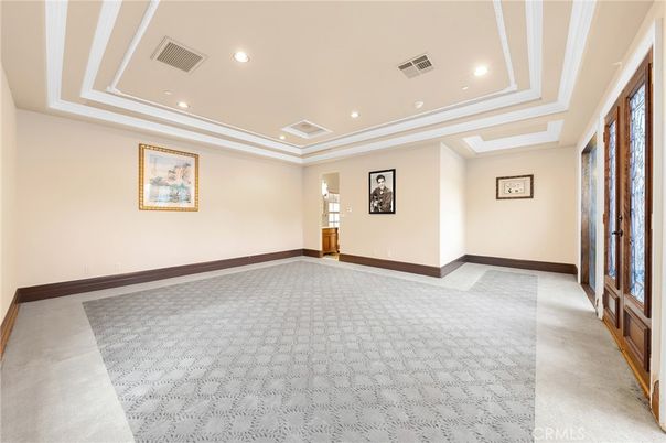 Empty room, Interior, Recessed Lighting