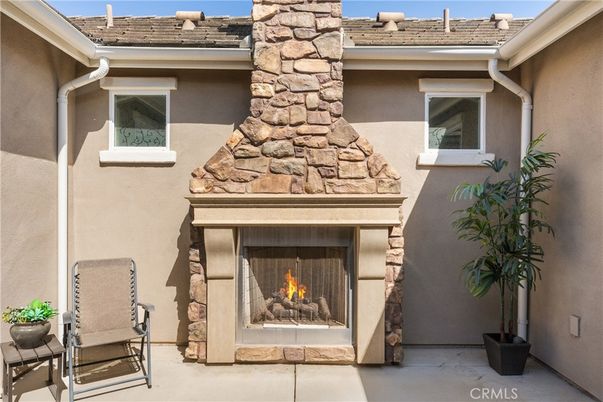 Exterior, Fireplace