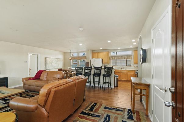 Dining room, Interior, Kitchen, Living room, Pendant Lights, Recessed Lighting, Wood Texture Flooring