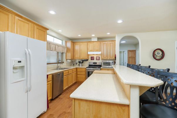 Interior, Kitchen, Recessed Lighting, Wood Texture Flooring