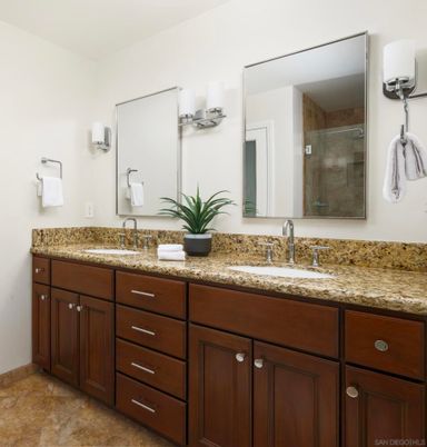 Bathroom, Dual Sink Vanities, Interior