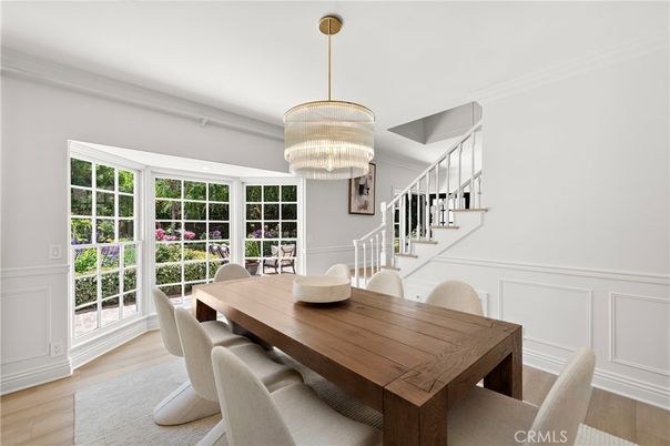 Chandelier, Dining room, Interior, Wood Texture Flooring