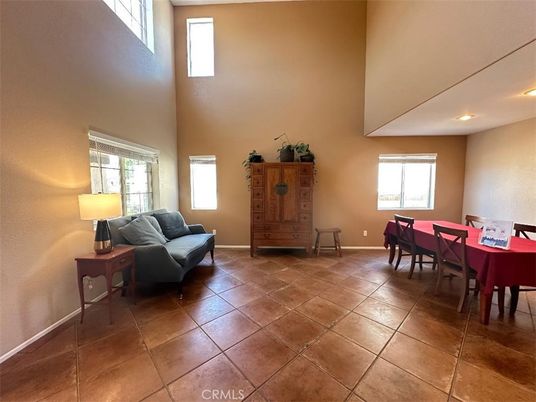Dining room, Interior
