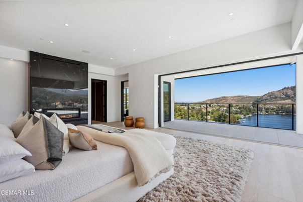 Bedroom, Fireplace, Interior, Recessed Lighting, Wood Texture Flooring